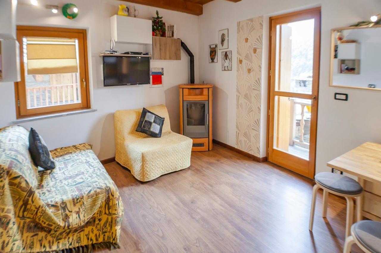 Allo Villo Lovely Apartment Ostana Buitenkant foto
